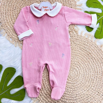  Macacão Tricotil (Tricot 100% Algodão) com Gola e Bordado - Rose Flores com Raminhos